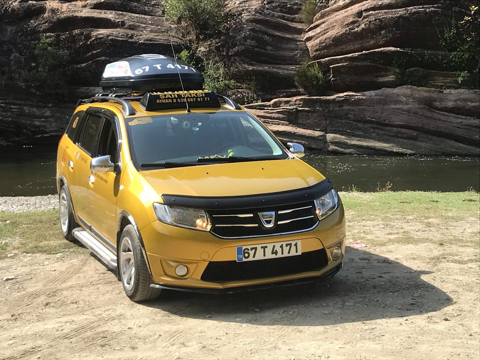 Devrek Taksi – Ayhan Ermek ile Güvenli ve Konforlu Yolculuk